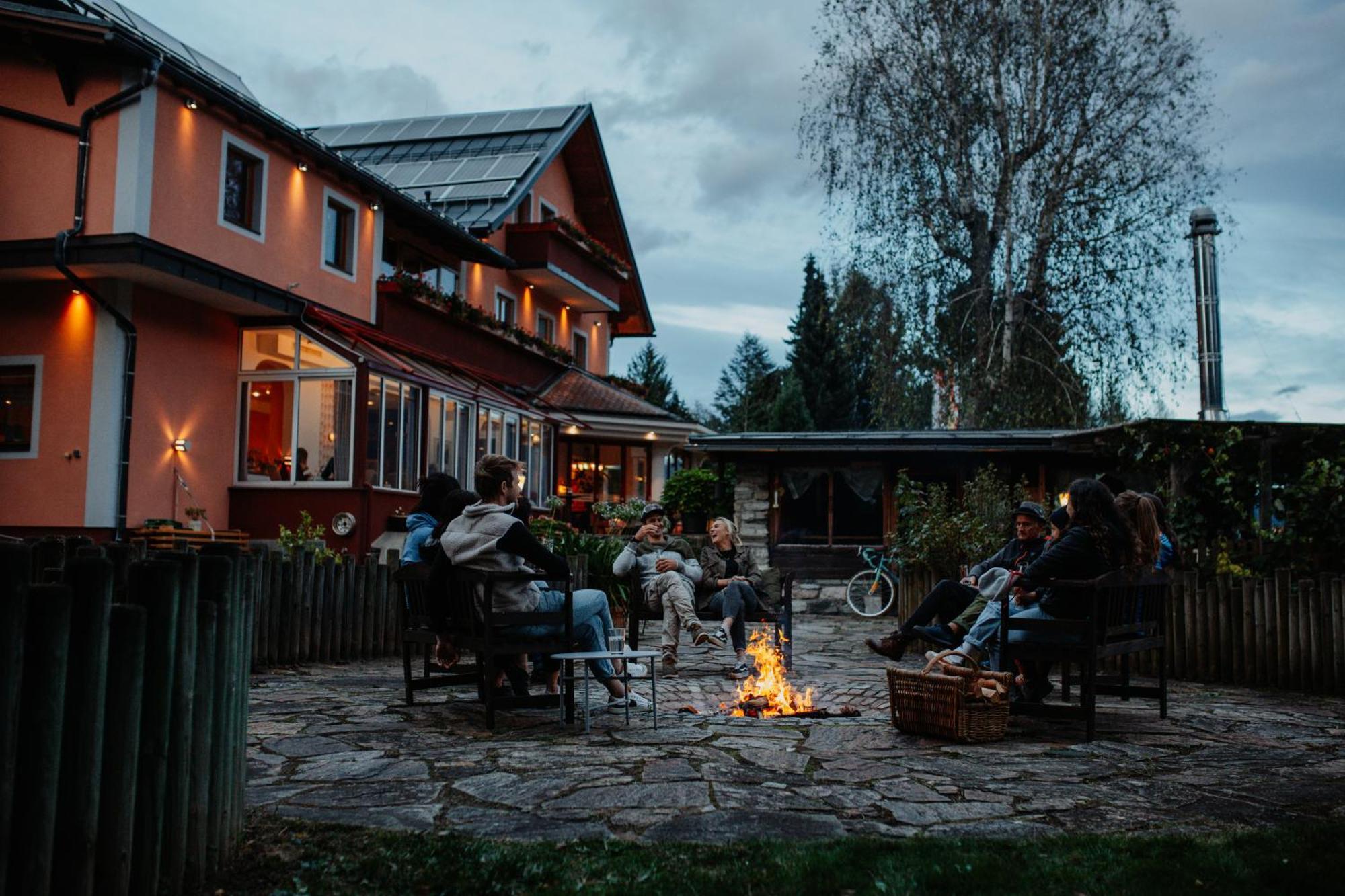 Gailtaler Hof Hotell Kotschach-Mauthen Exteriör bild